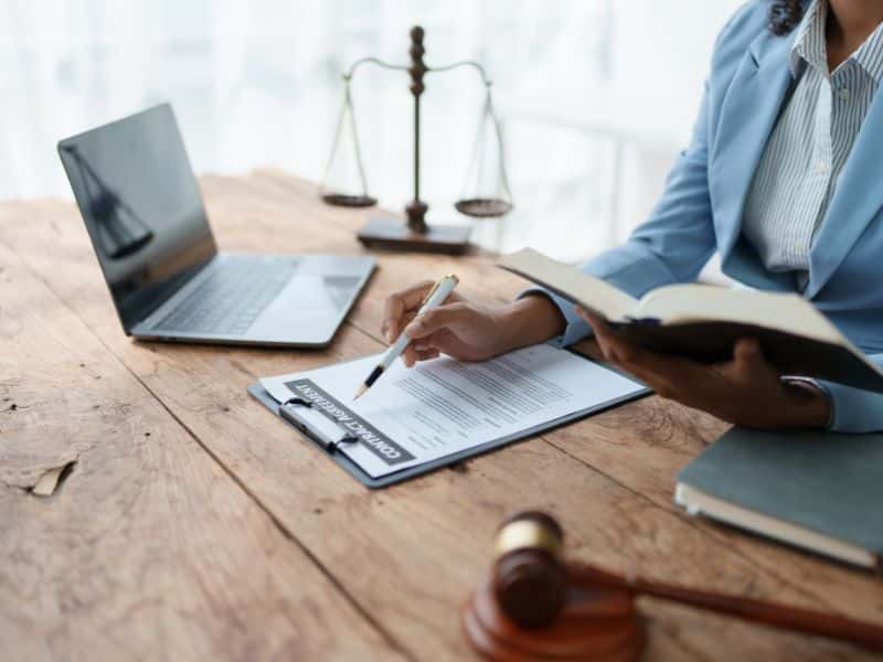 o que é conformidade legal e auditoria